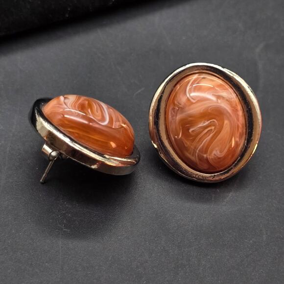 Avon Desert Sands Earring Orange Swirled Plastic Gold Tone Vintage 1988 - Picture 8 of 9